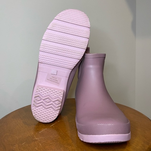 Hey Girl Rain Boots - Picture 5 of 5